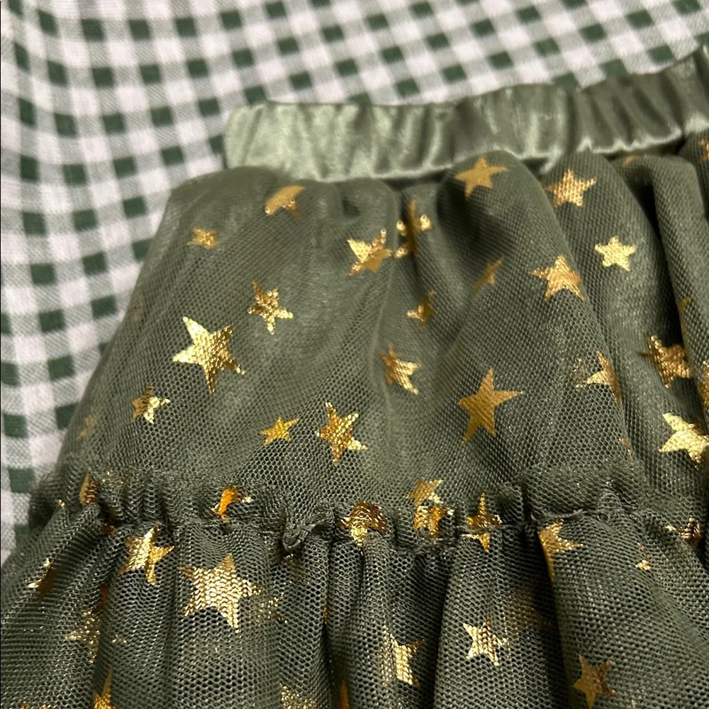 Fourth Grade Rocks SS Tee & Skirt Set - Picture 4 of 8